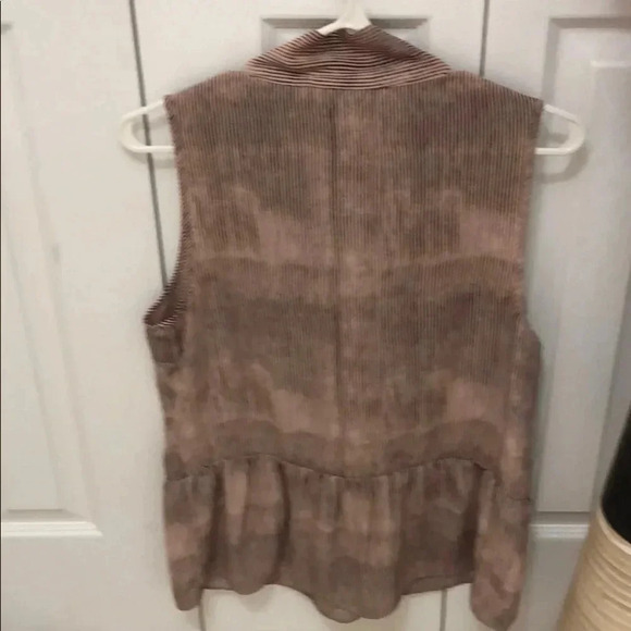 ❤️2 for $15  RW&Co Peplum❤️ - Picture 5 of 5